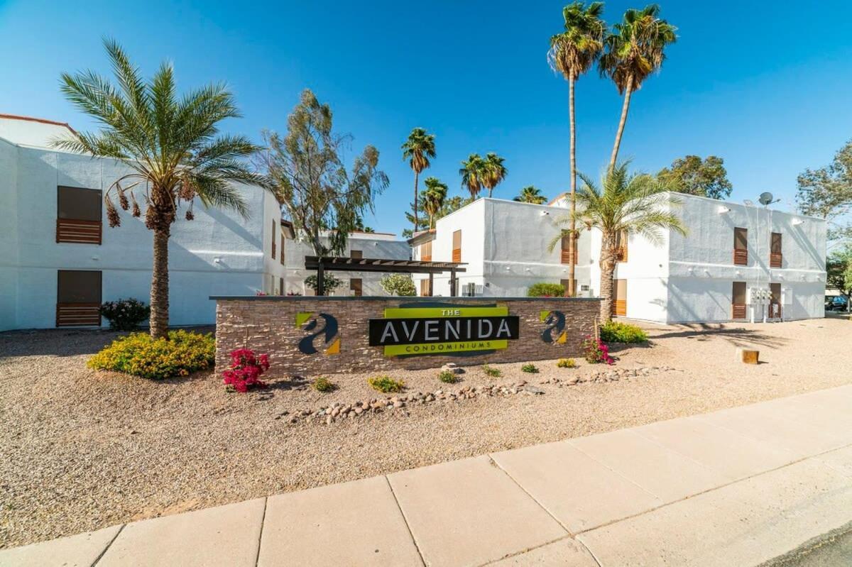 41A Modern Large Studio Condo W Heated Pool Casa Grande Exteriör bild